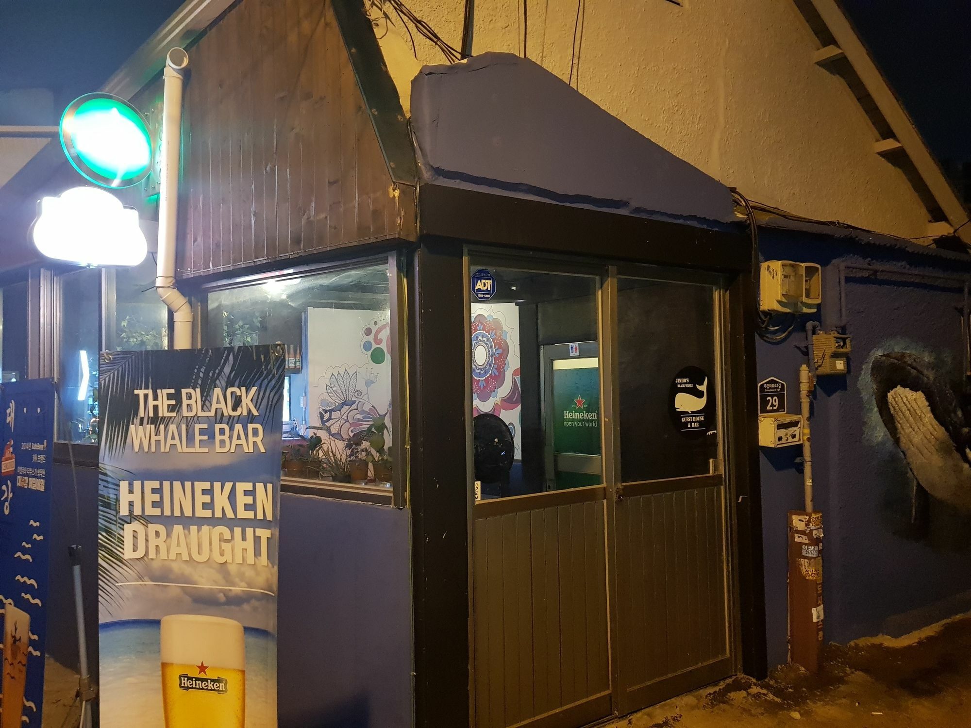Jinho'S Black Whale Guest House & Bar Seoul Luaran gambar